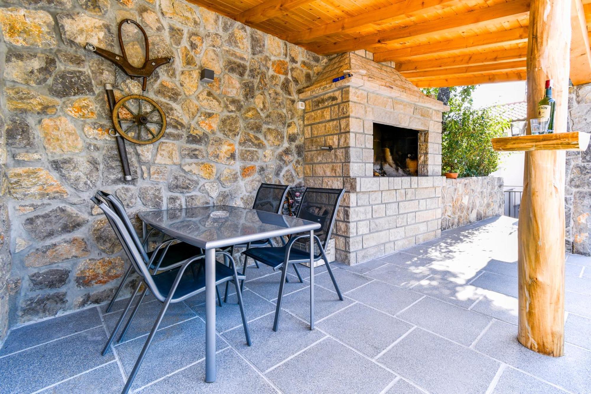Apartman Lavanda Sa Bazenom I Okucnicom 4* Hreljin Exterior foto