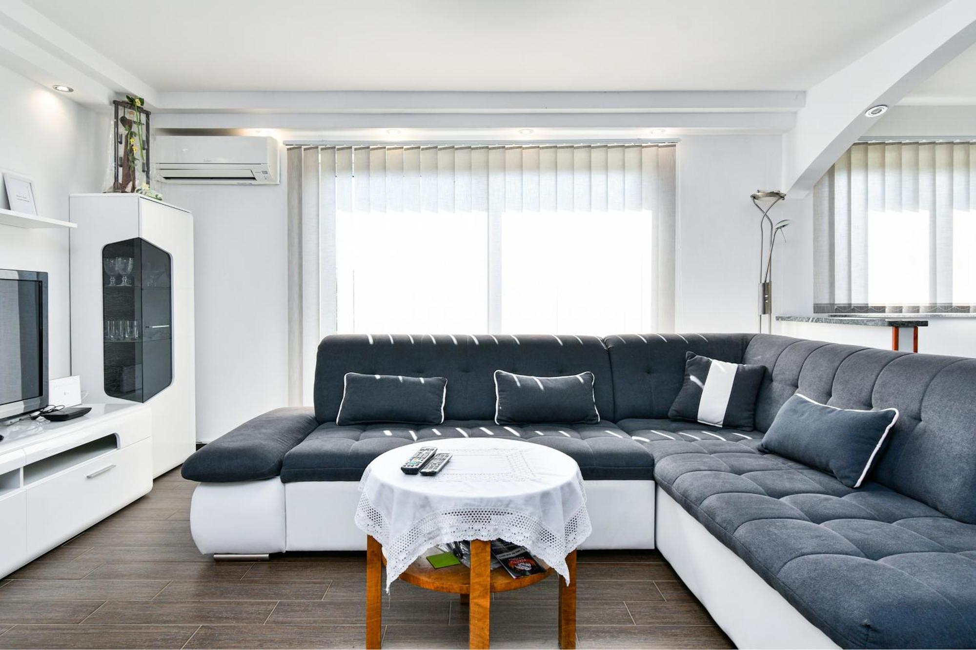 Apartman Lavanda Sa Bazenom I Okucnicom 4* Hreljin Exterior foto