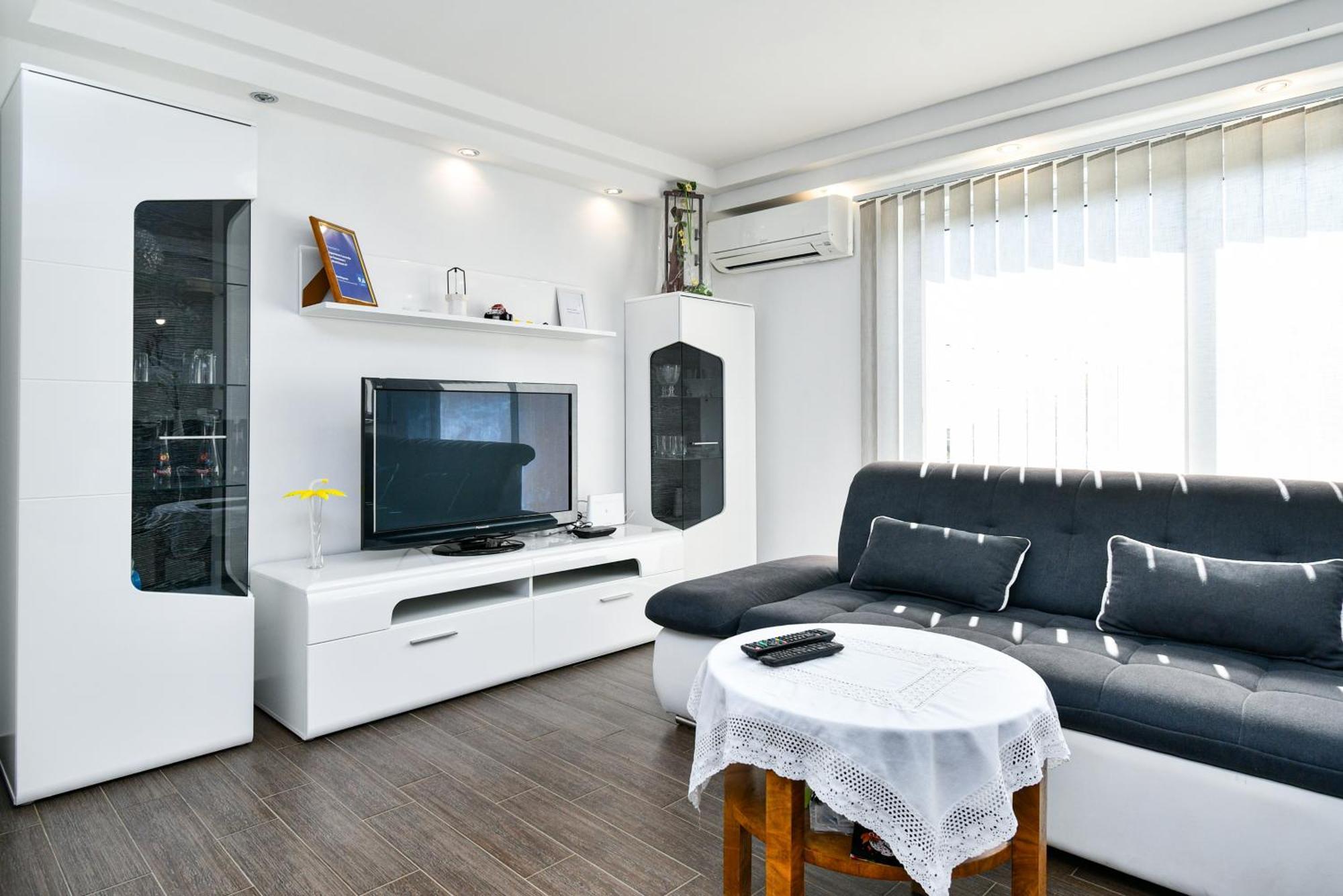 Apartman Lavanda Sa Bazenom I Okucnicom 4* Hreljin Exterior foto